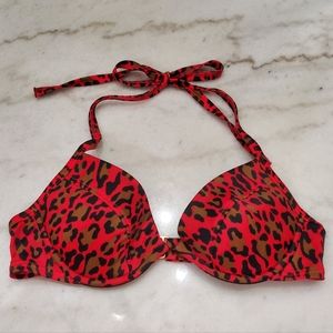 NWOT Victoria's Secret Push Up Swimsuit Top